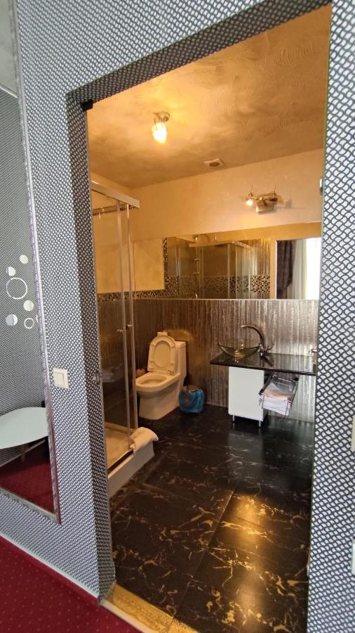 Militari Residence Hotel Chiajna 外观 照片